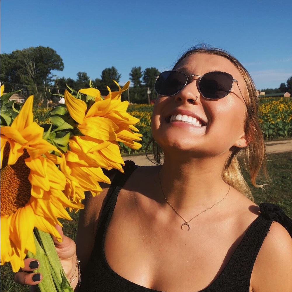 Meet your Posher, Sydney